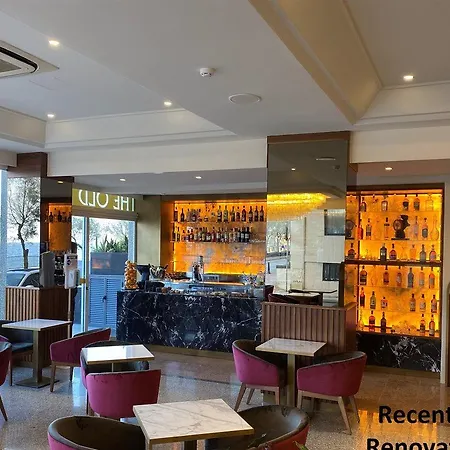 外交官酒店 酒店