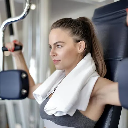 디플로맷 4* 슬리에마